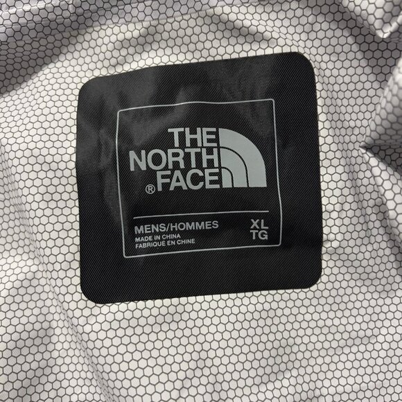 The North Face Fuseform Dot Matrix Jacket XL TNF Trimatrix Waterproof NWT - Picture 2 of 15